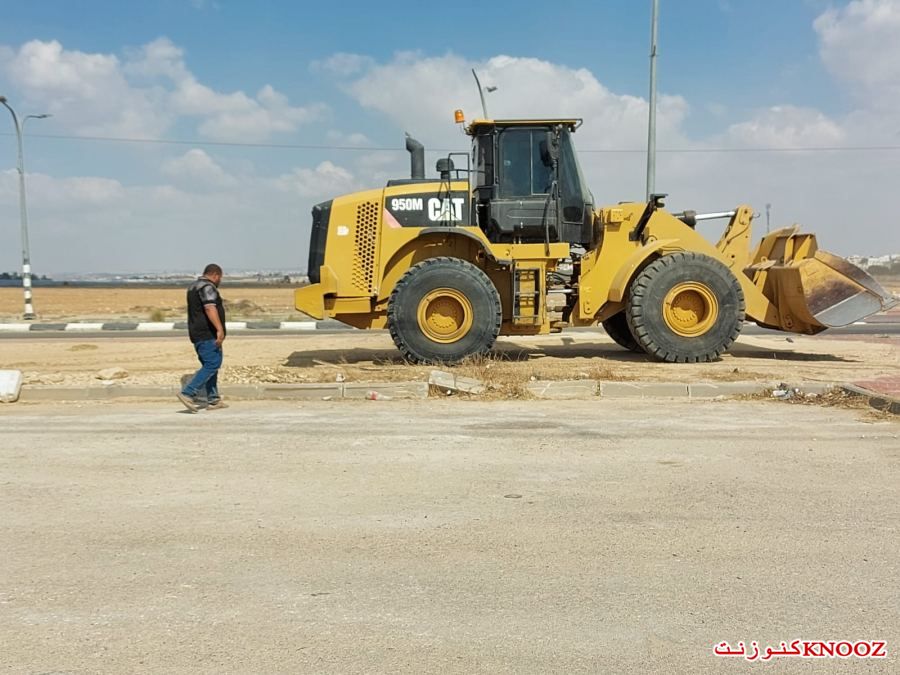 ترميم القسم الثاني من مقبره بلده تل السبع.